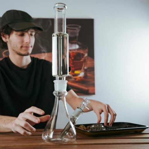 Shop Beaker Bong Pro in australian