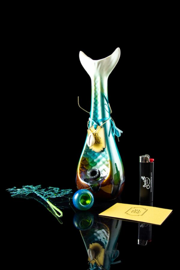 Shop My Bud Vase "Mermaid" Water Pipe in australian