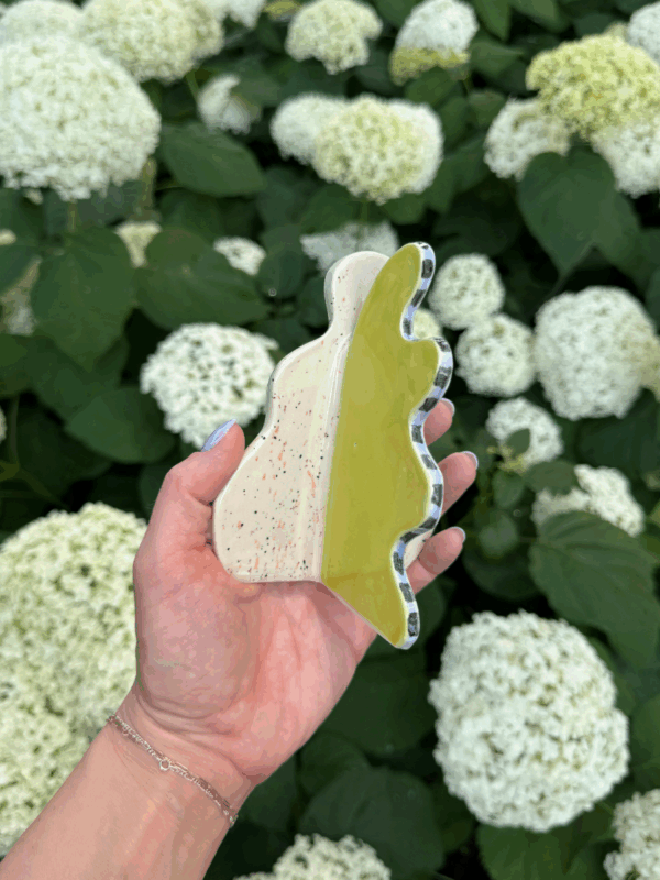 Shop Wave Glasses Stand in australian