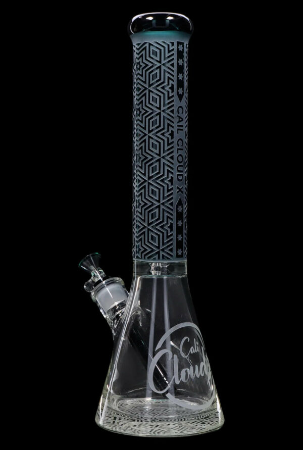 Shop Cloud Cali X 15-inch Engraved Thick Base Beaker Water Pipe in australian