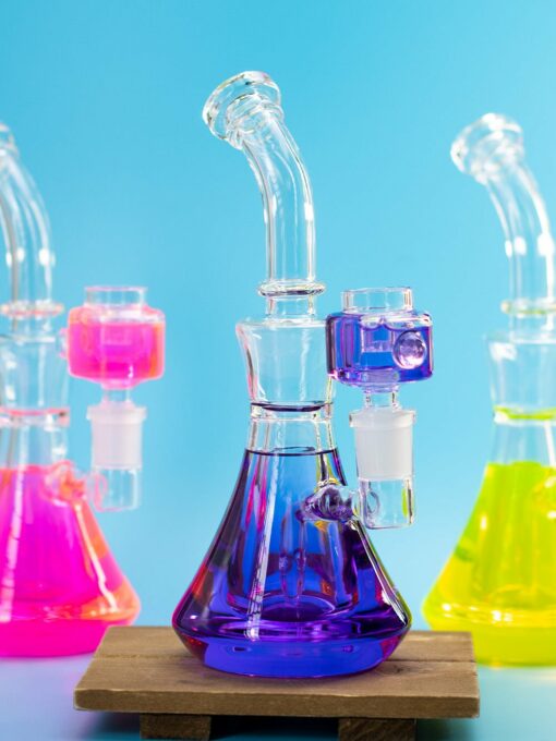 Shop Freezeable Color Bong in australian
