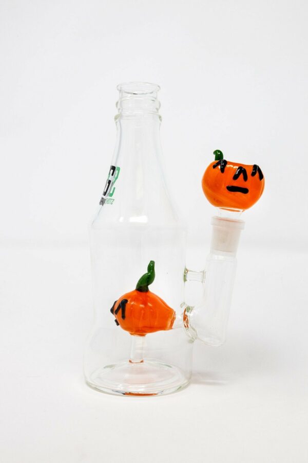 Shop Stoned Genie Pumpkin Bong in australian