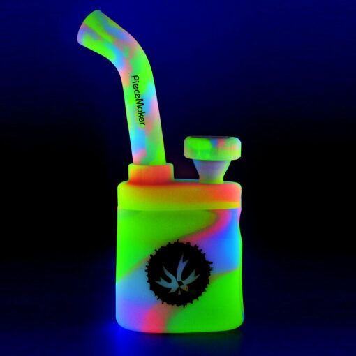 Shop Piecemaker "Klutch" Silicone Water Pipe in australian